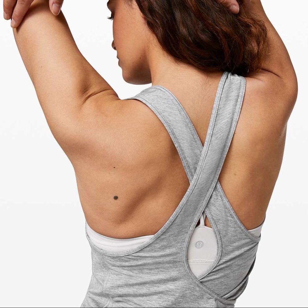 Lululemon turn to tie tank